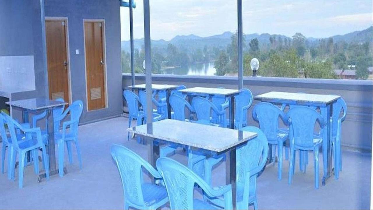 Red Dragon Hotel Hsipaw Eksteriør billede